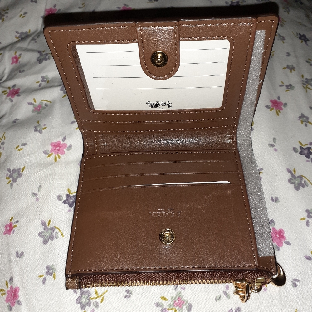 Coach | Wallet - Picture 6 of 10